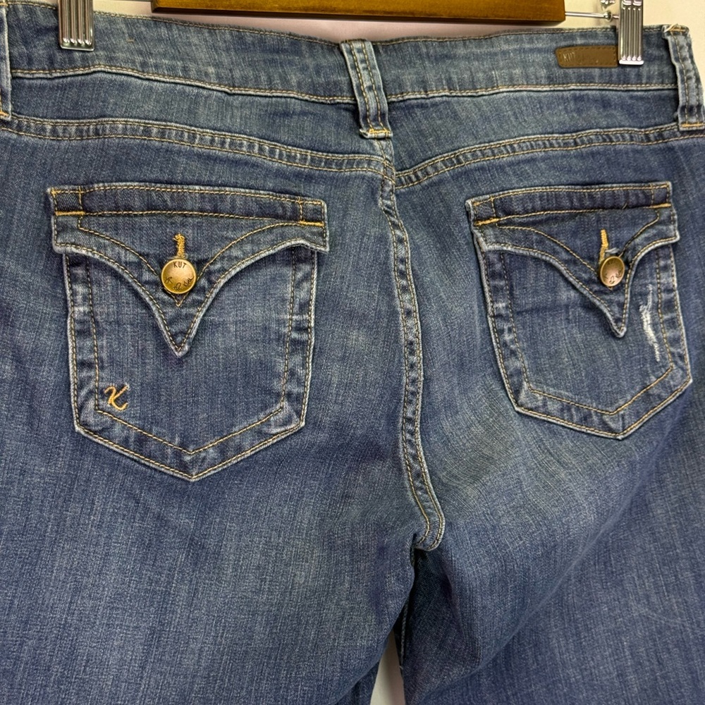 Kut From The Kloth Maggie Skinny Boyfriend Mid Rise Distressed Jeans Size 10 - Picture 4 of 6